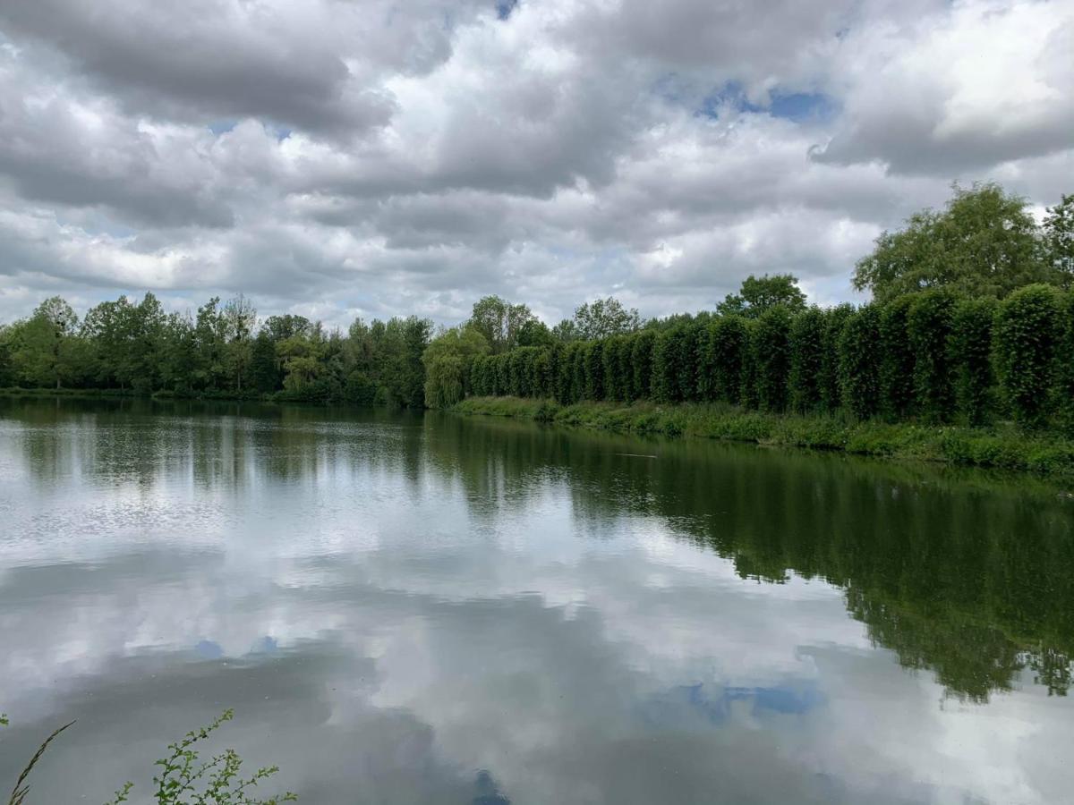 Domaine De Senercy Bed & Breakfast Sery-les-Mezieres Exterior foto